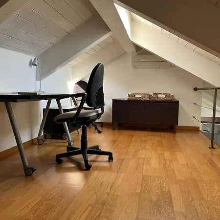 Loft A Due Passi Dal Politecnico Апартаменты